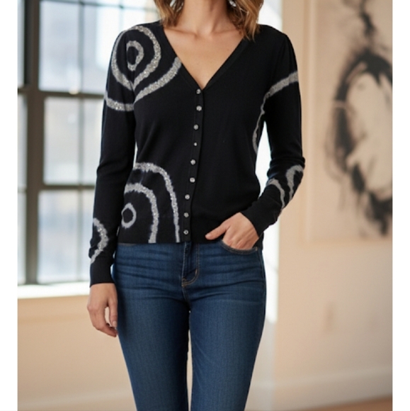 Contemporary Navy and Gray Button Down Shirt - Picture 2 of 6